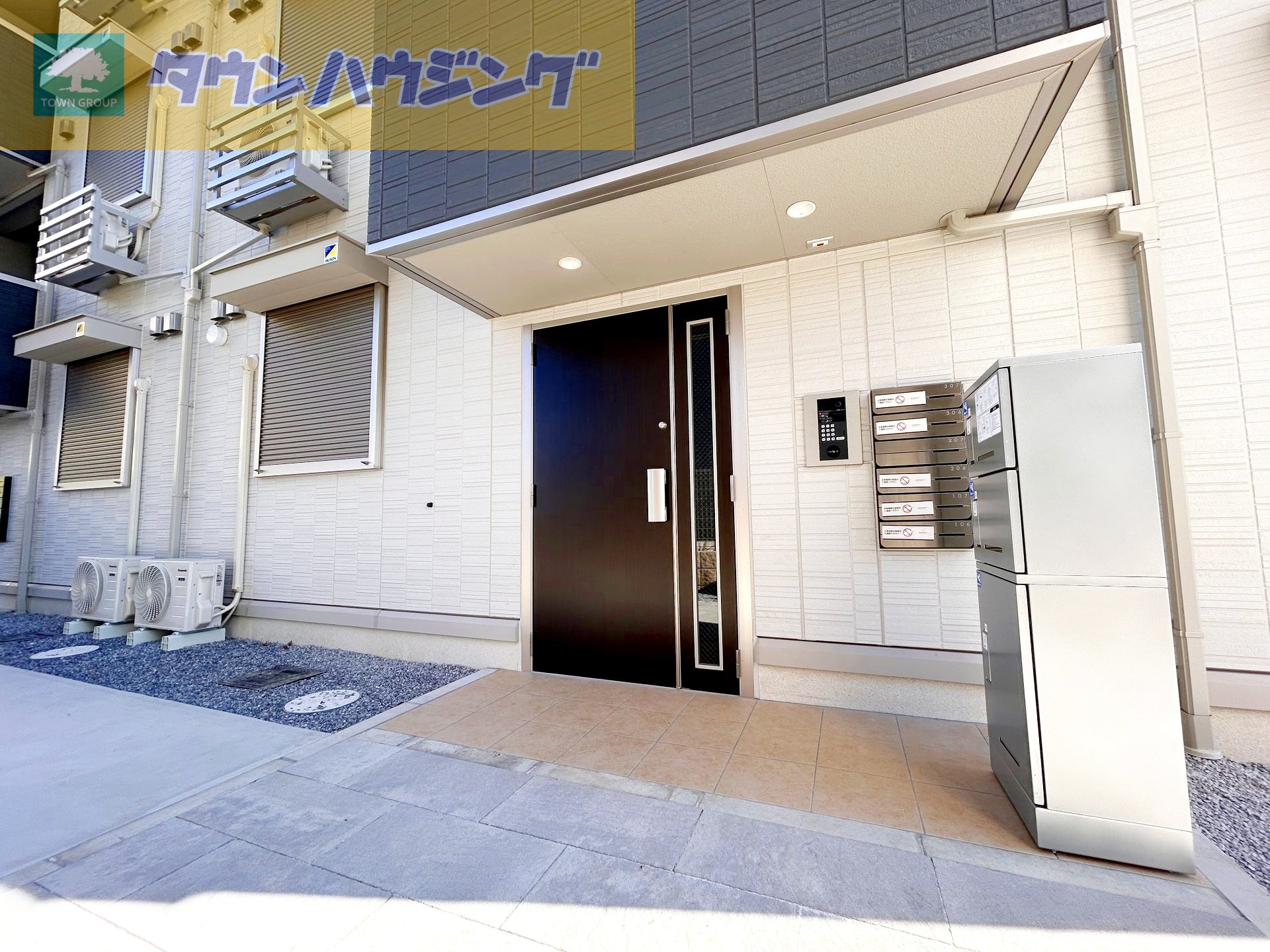 建物エントランス