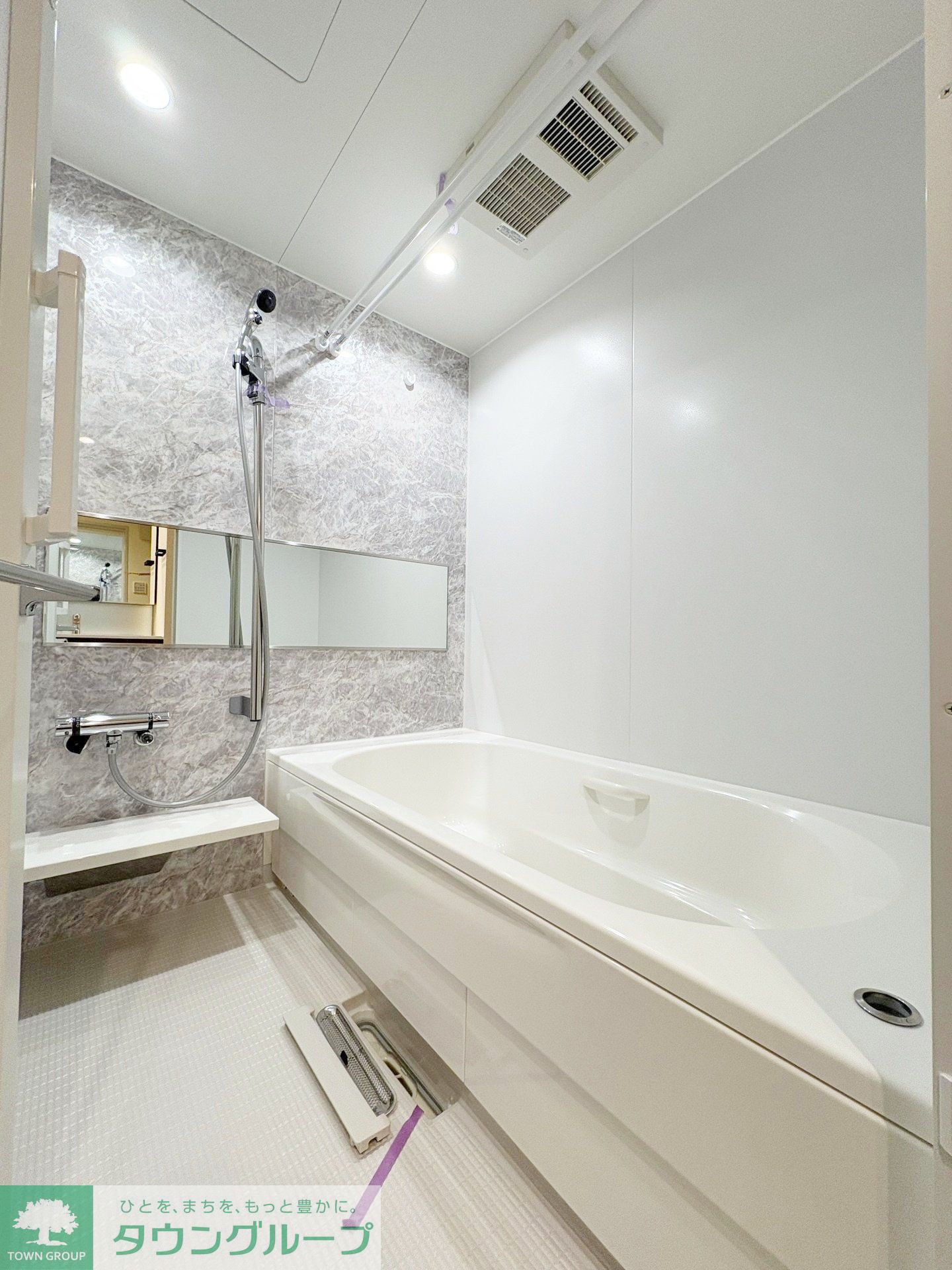 シャワールーム