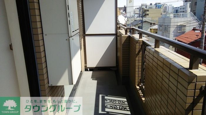 バルコニー