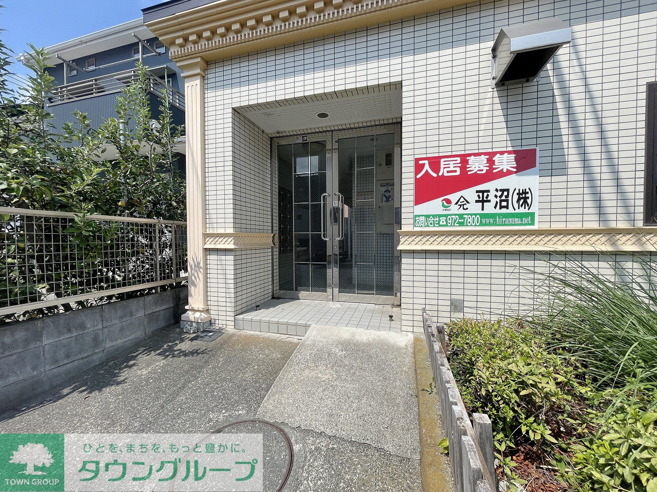 建物エントランス