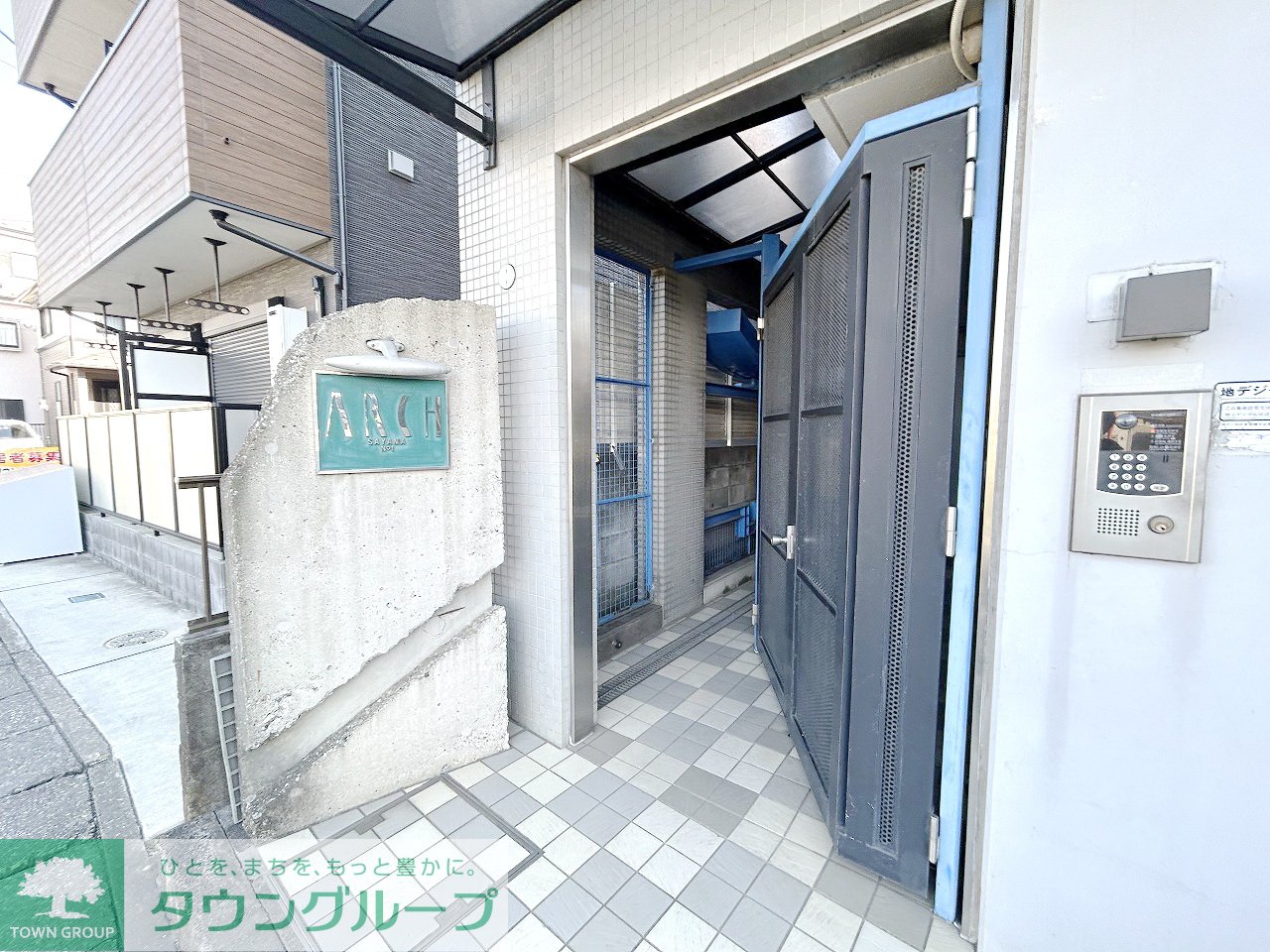 建物エントランス