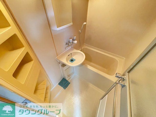 シャワールーム