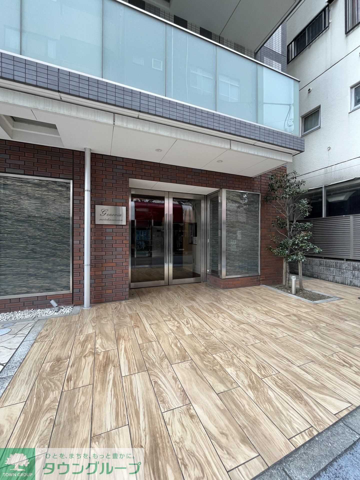 建物エントランス