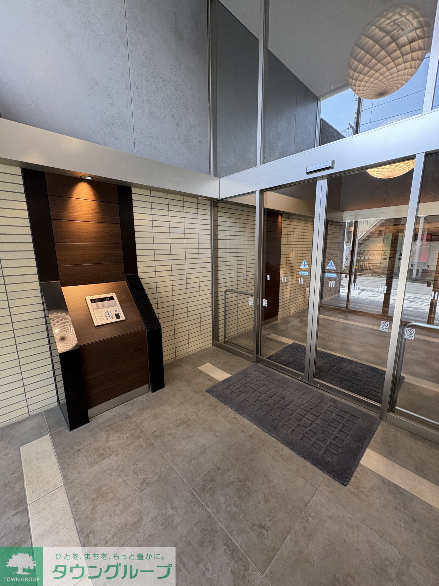 建物エントランス