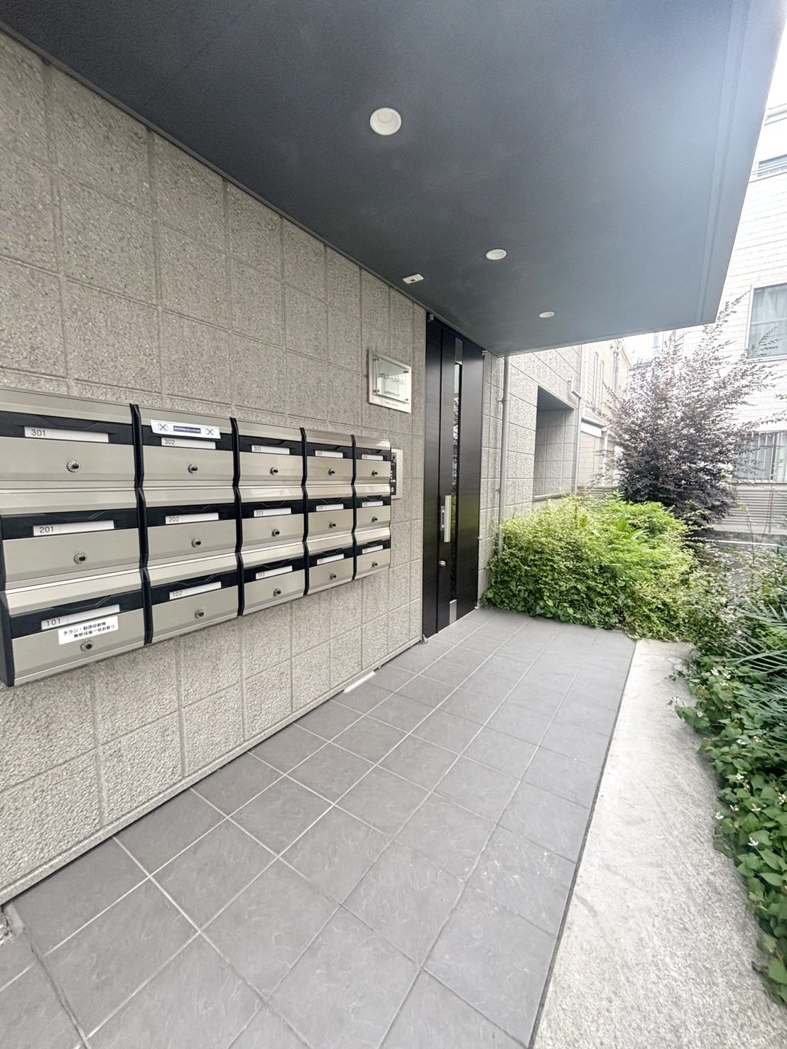 建物エントランス