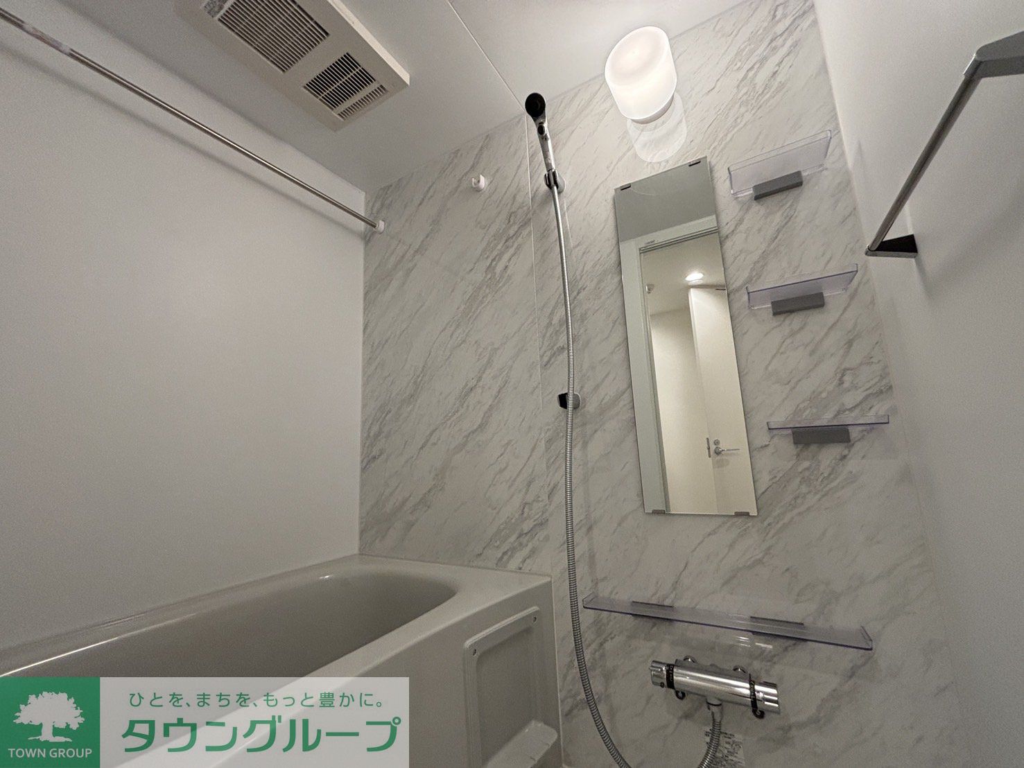 シャワールーム