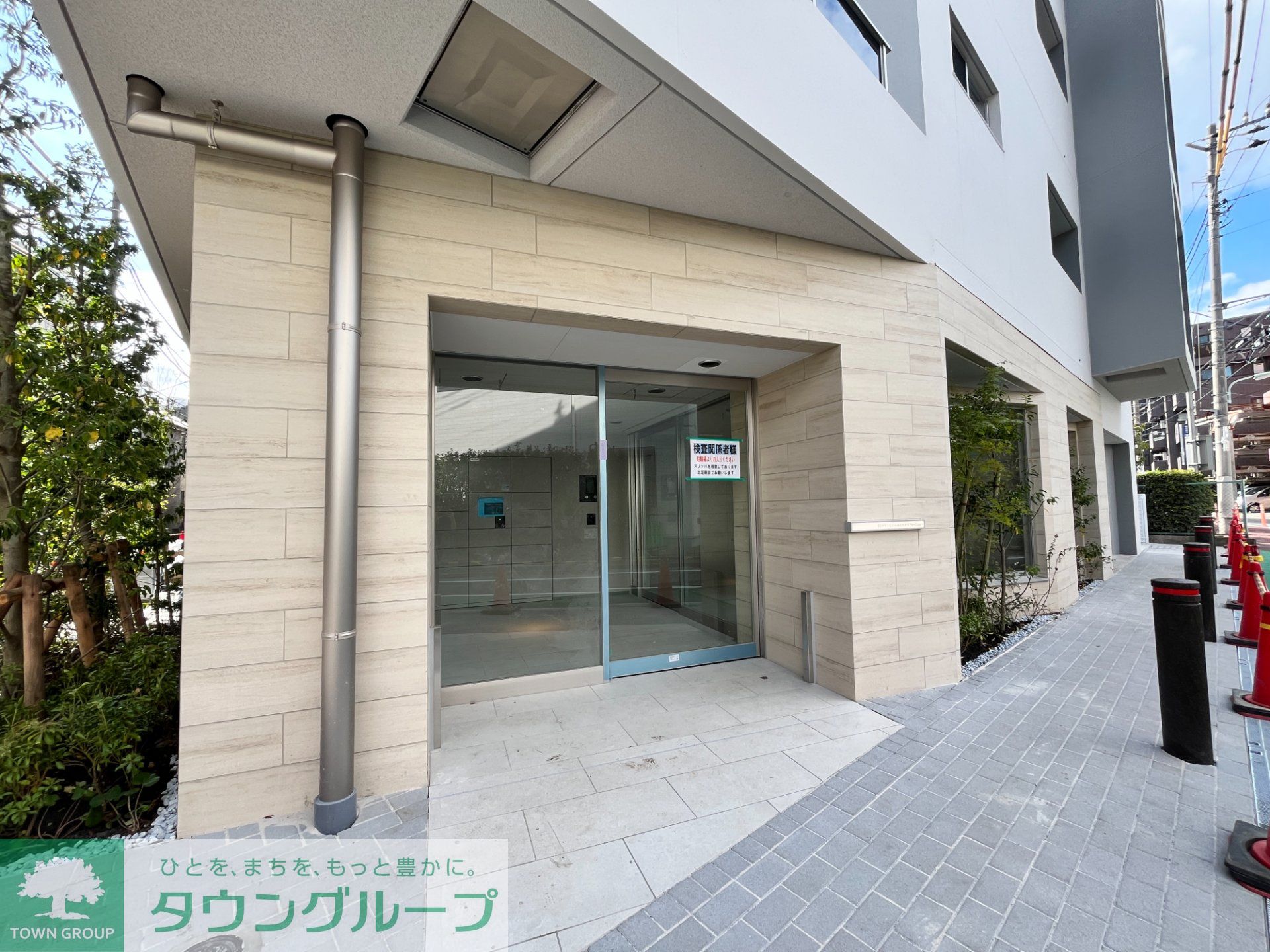 建物エントランス