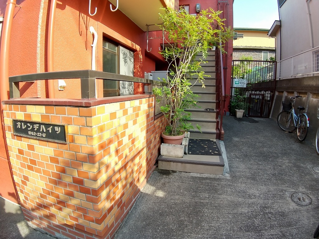 建物エントランス