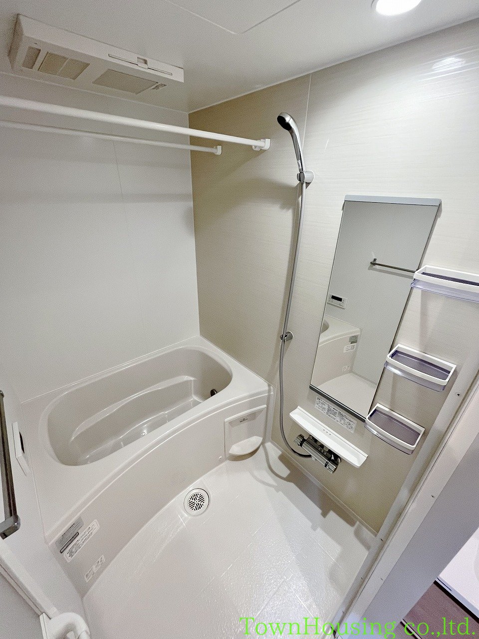 シャワールーム