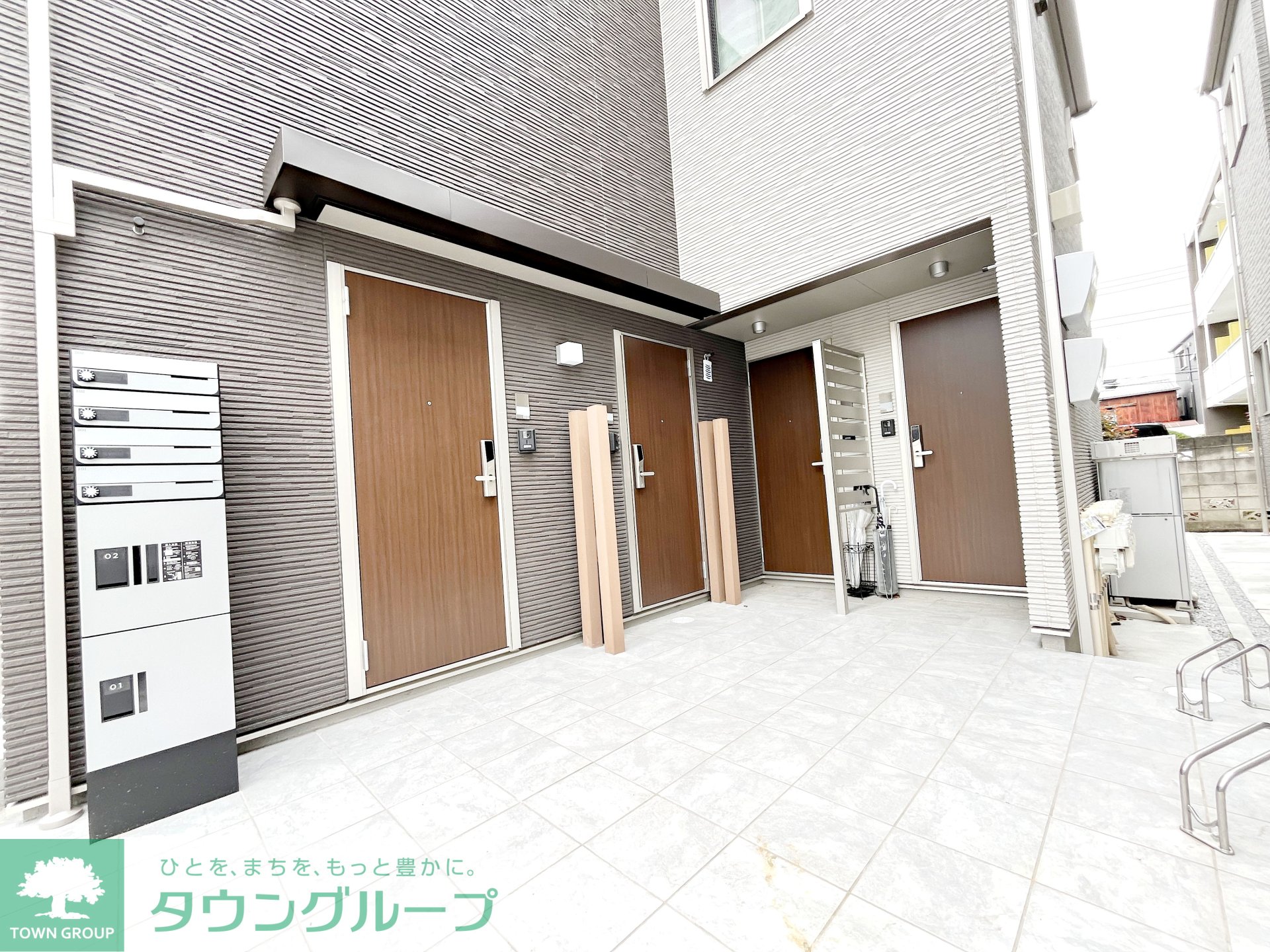 建物エントランス