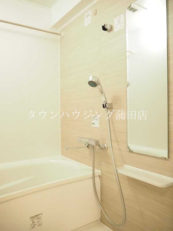 シャワールーム