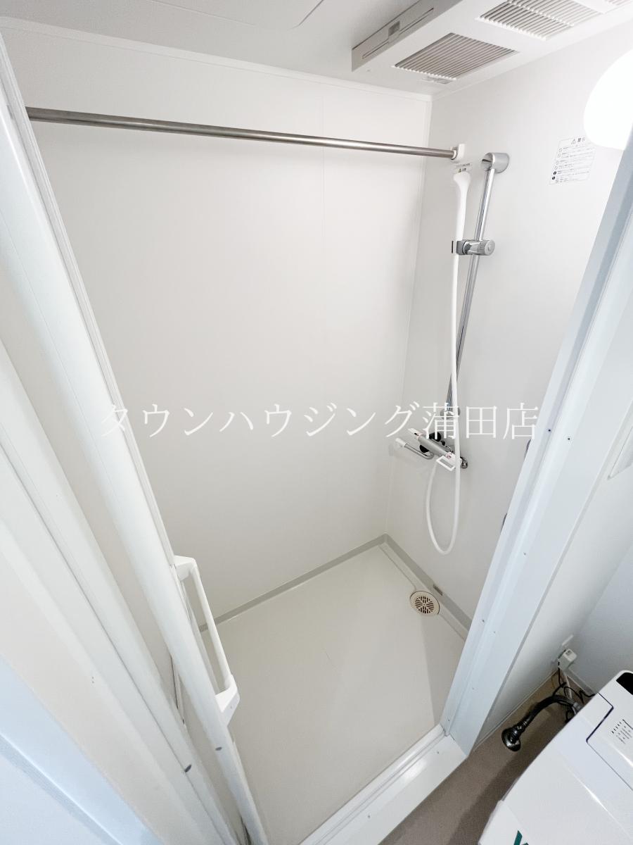 シャワールーム