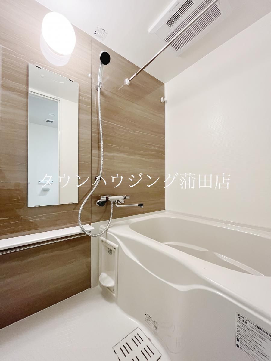 シャワールーム