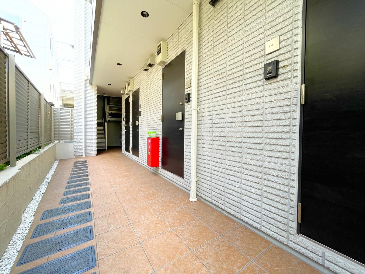 建物エントランス