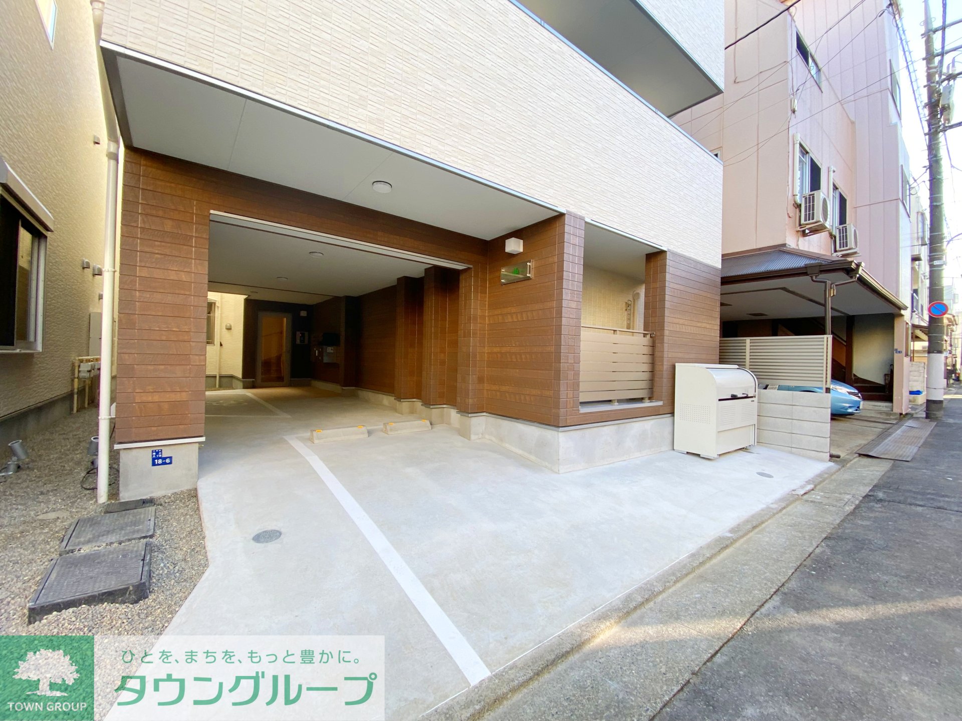 建物エントランス