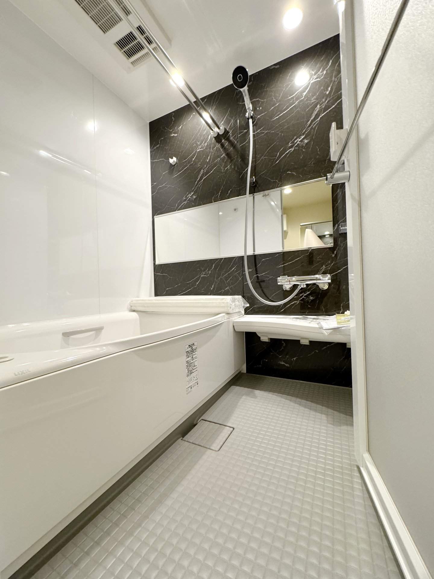 シャワールーム