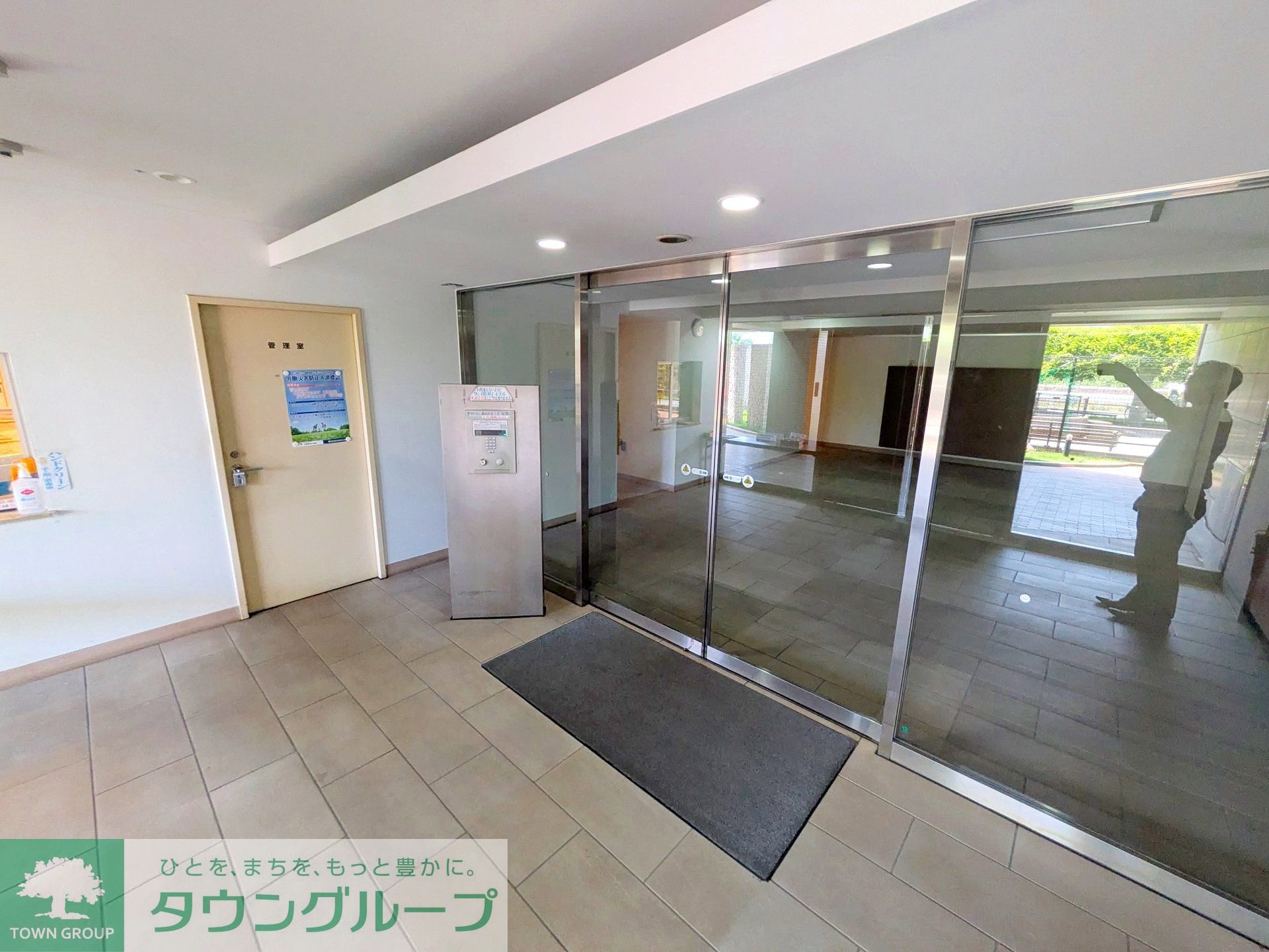 建物エントランス