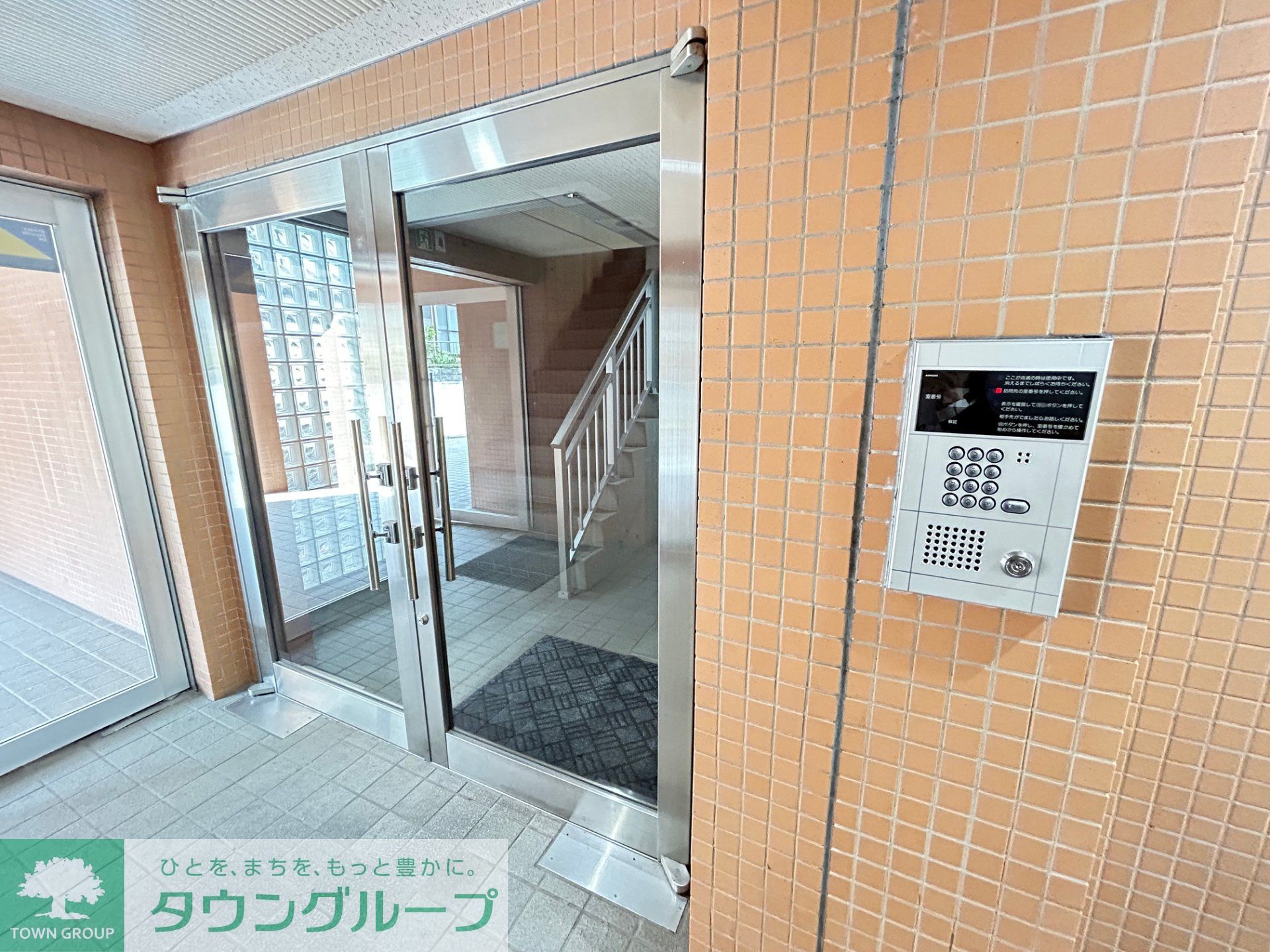 建物エントランス