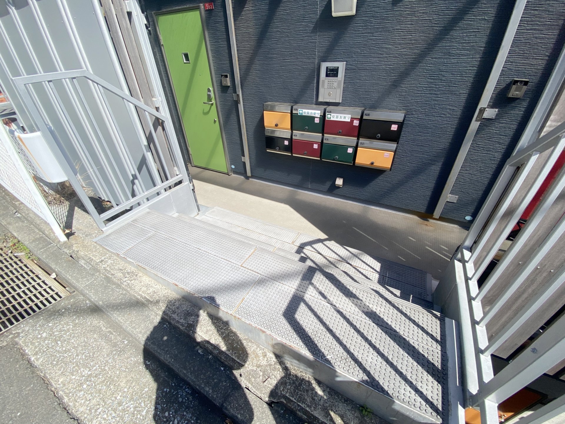 建物エントランス