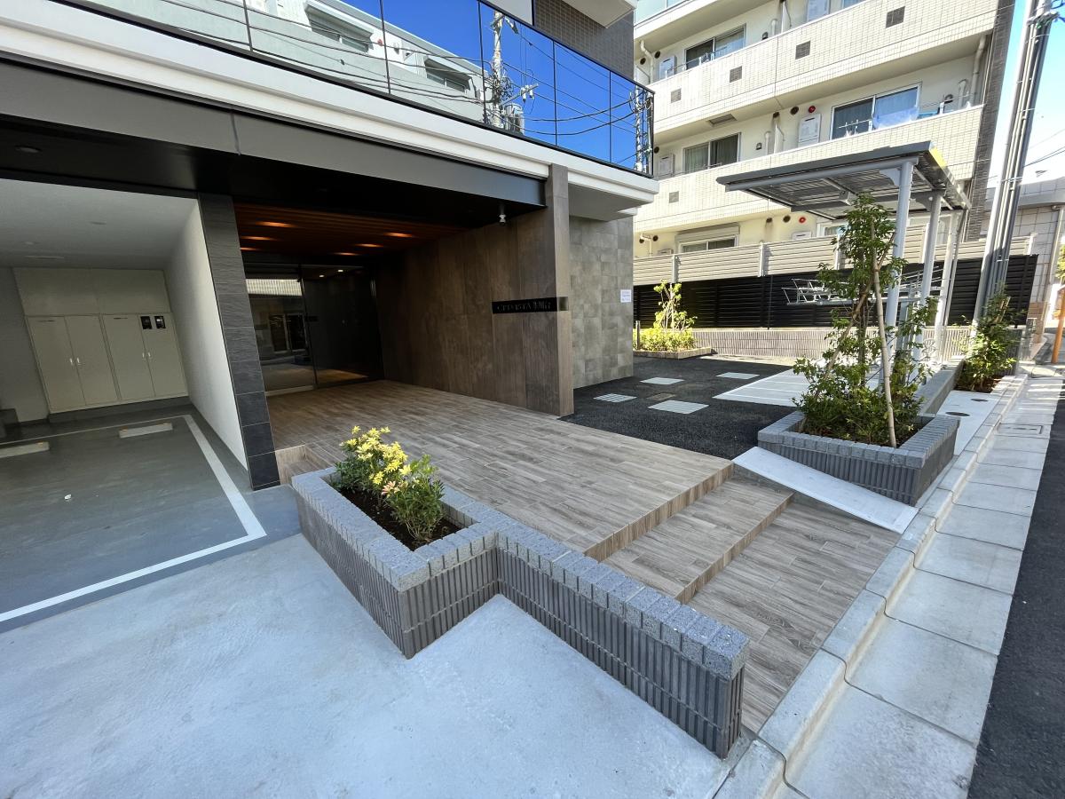 建物エントランス