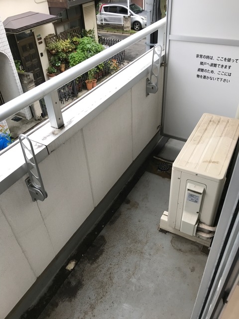 バルコニー