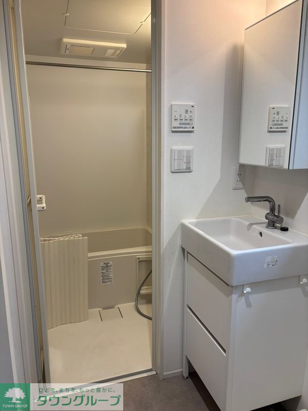 シャワールーム