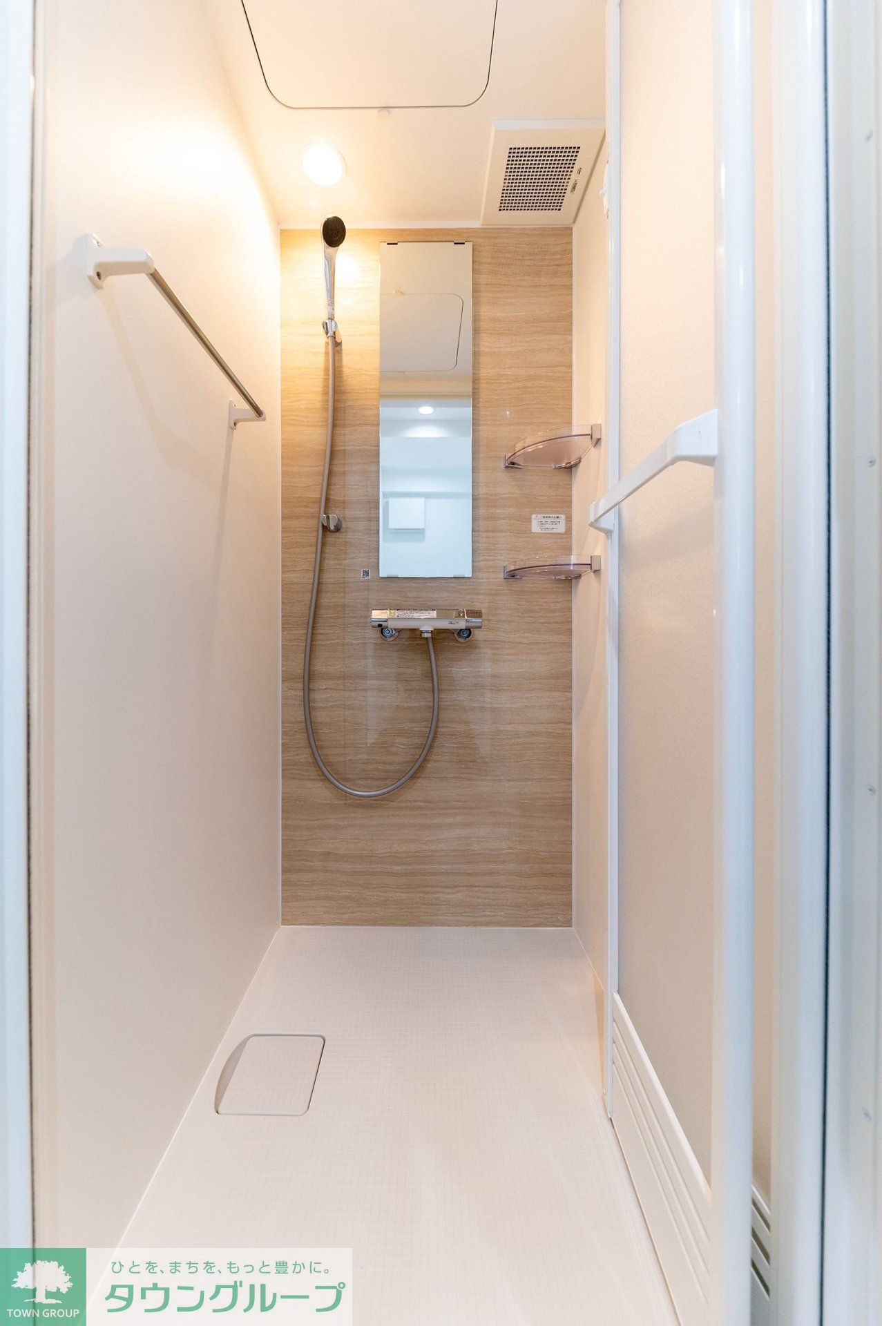 シャワールーム