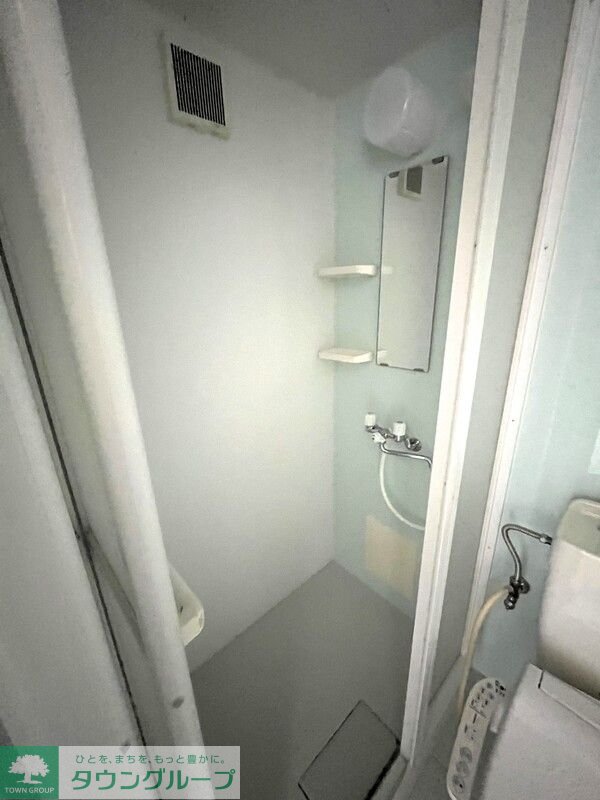 シャワールーム