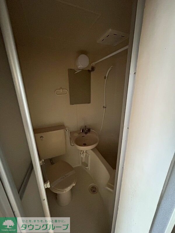 シャワールーム