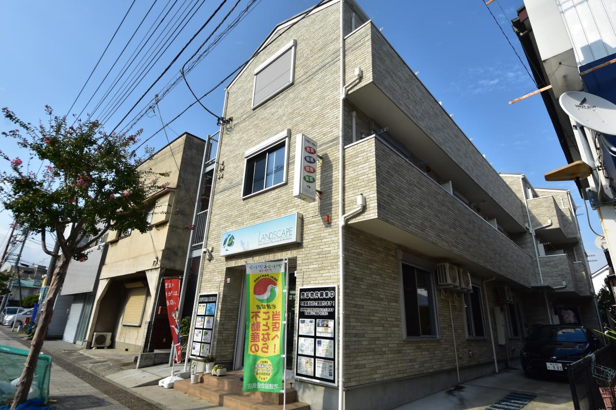 建物外観
