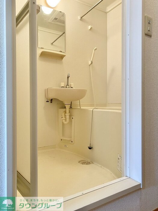 シャワールーム