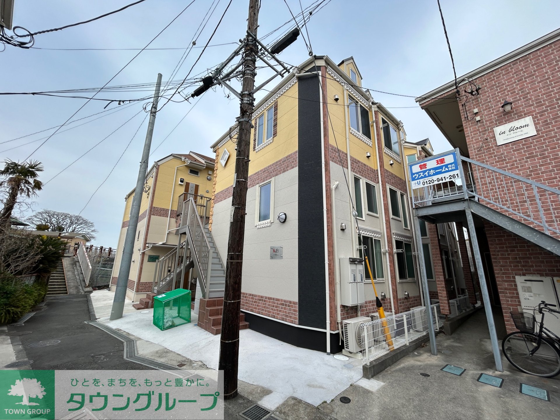 建物エントランス