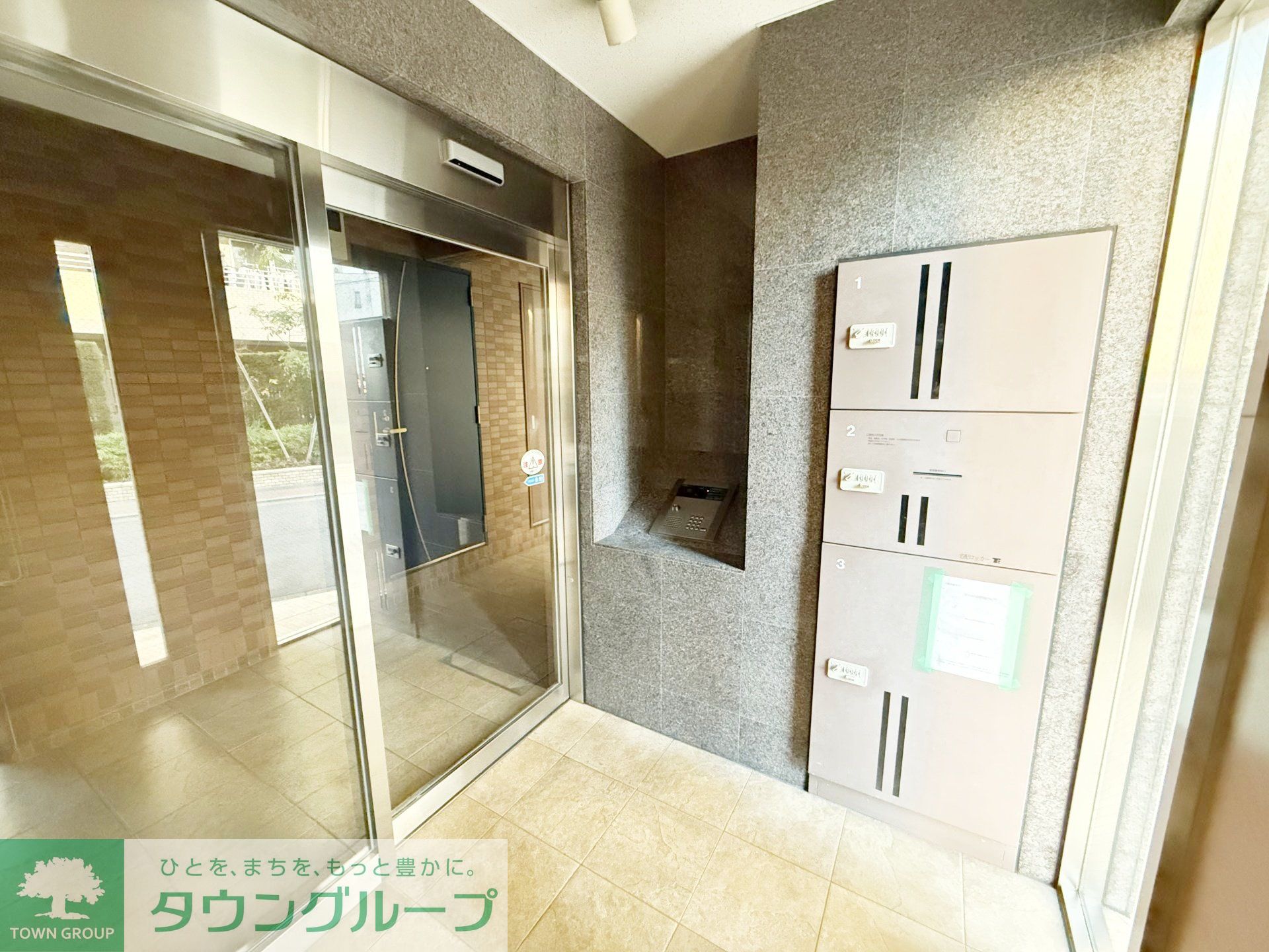 建物エントランス