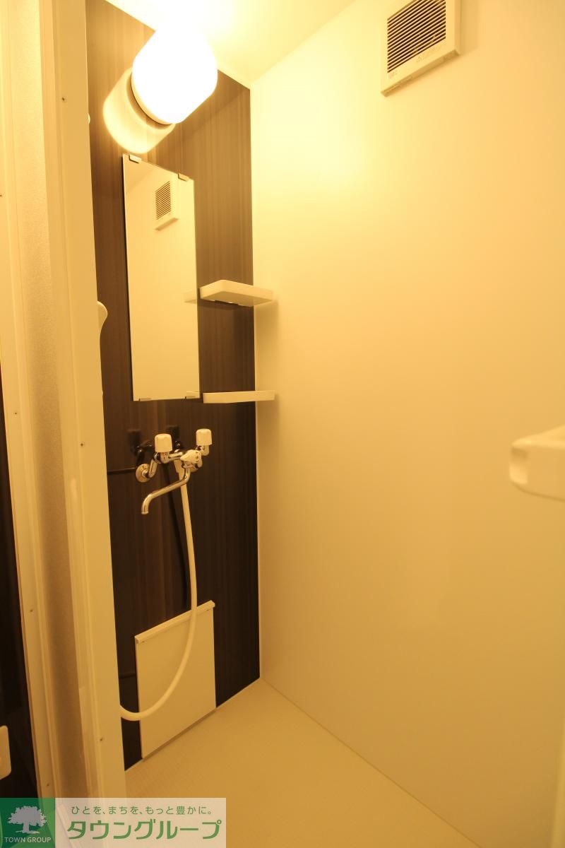 シャワールーム