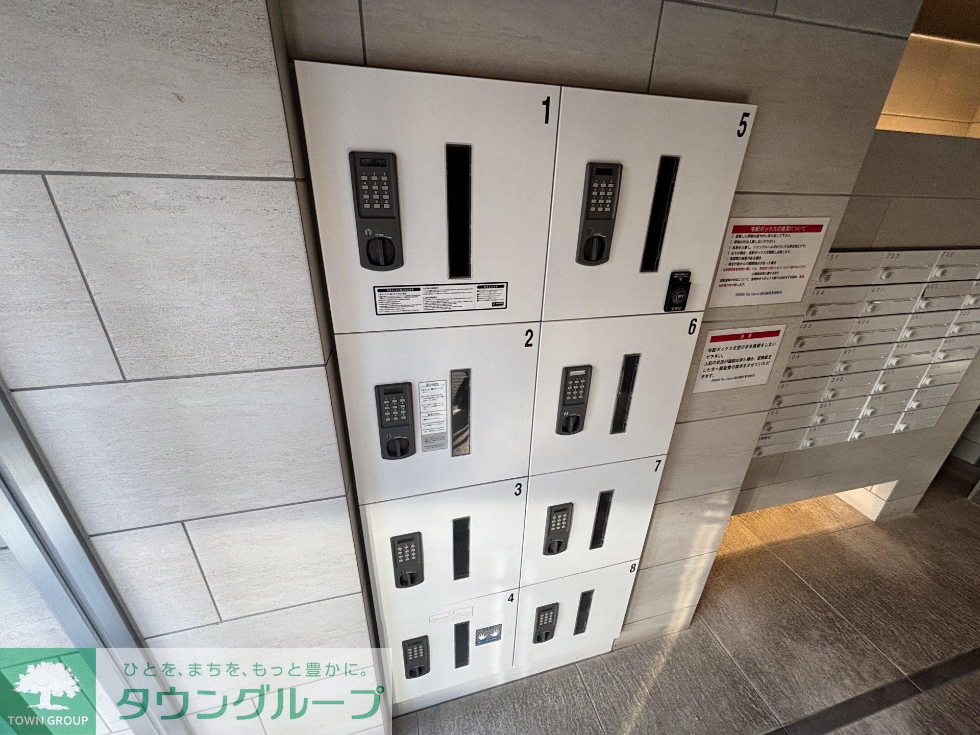 建物エントランス