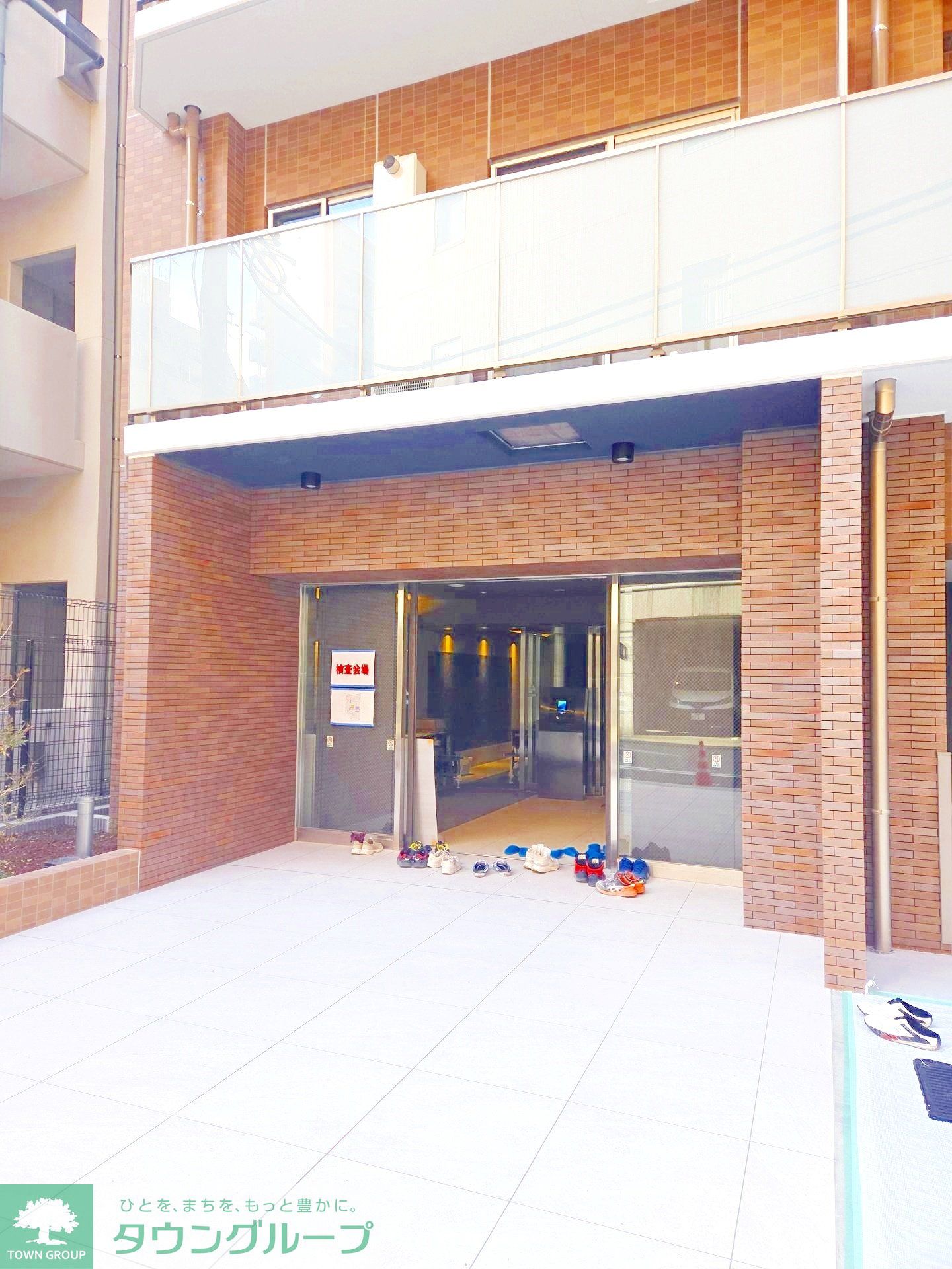 建物エントランス