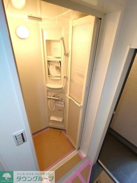 シャワールーム