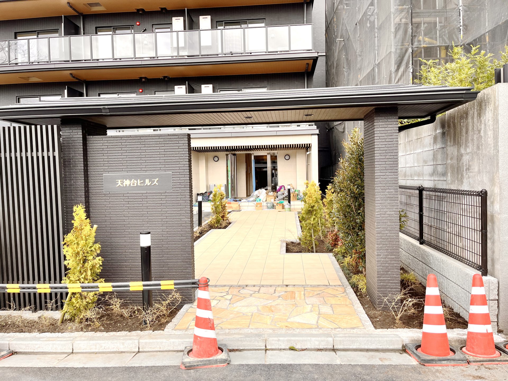 建物エントランス