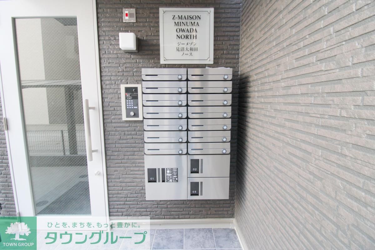 建物エントランス