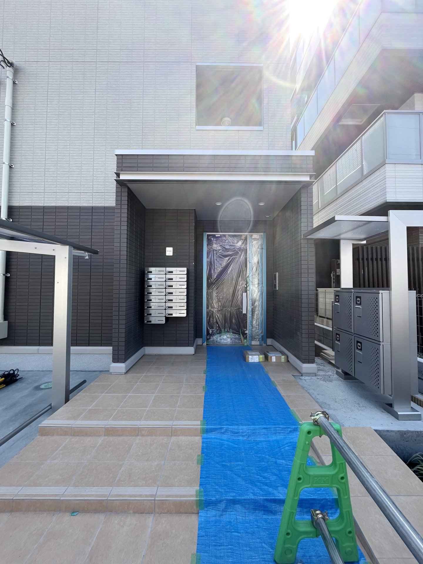 建物エントランス