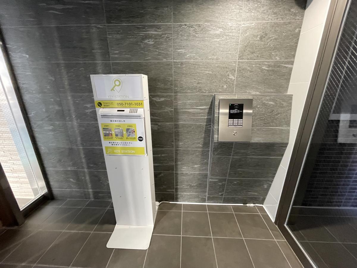 建物エントランス