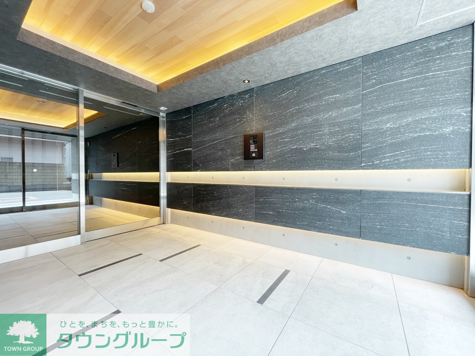 建物エントランス