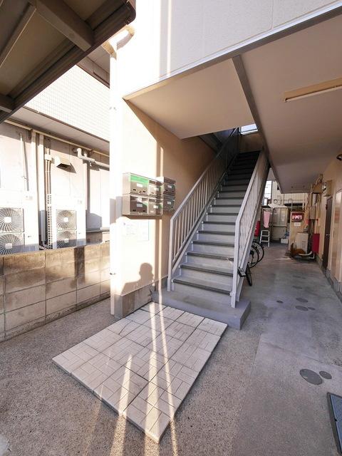 建物エントランス