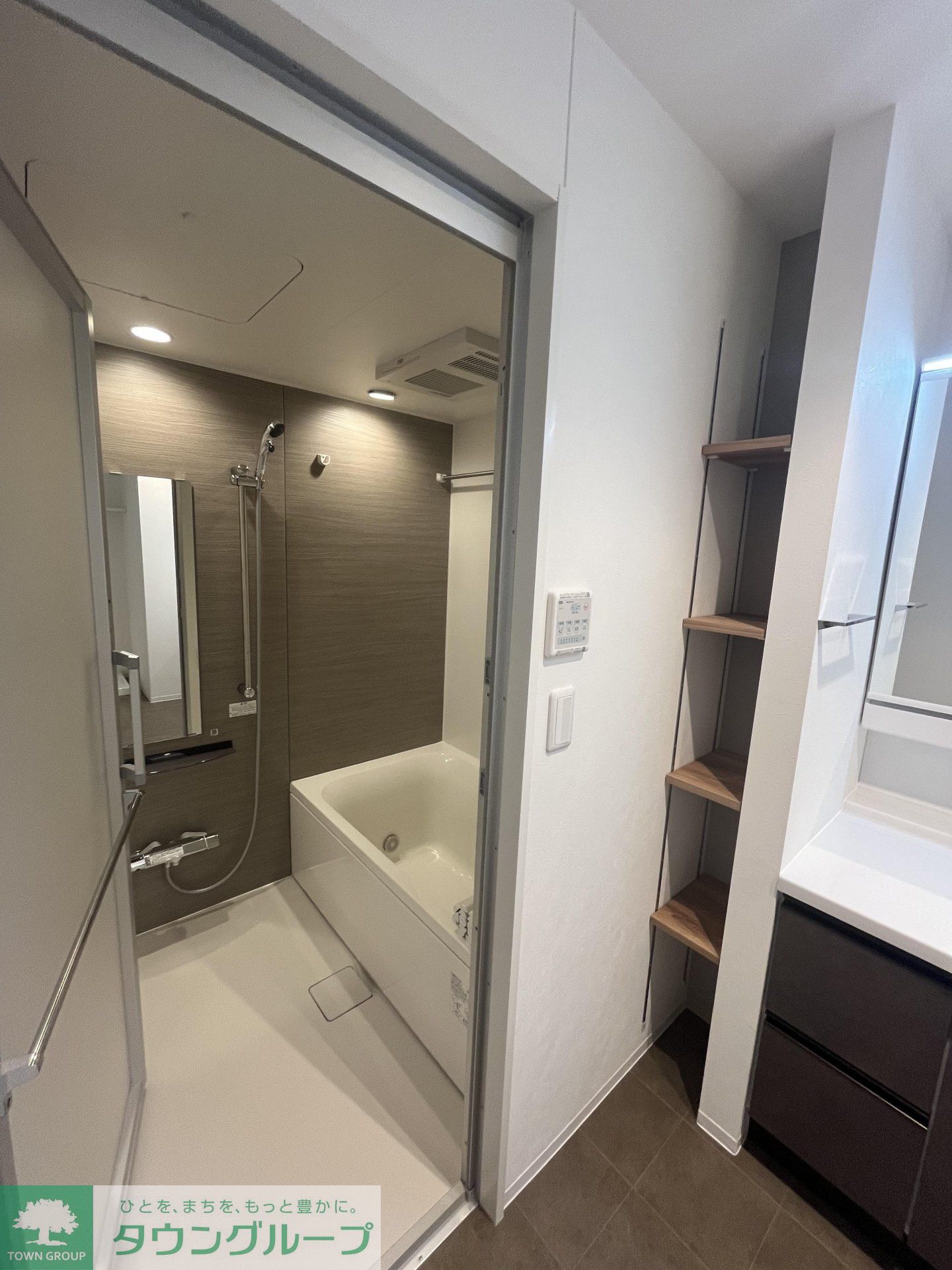 シャワールーム