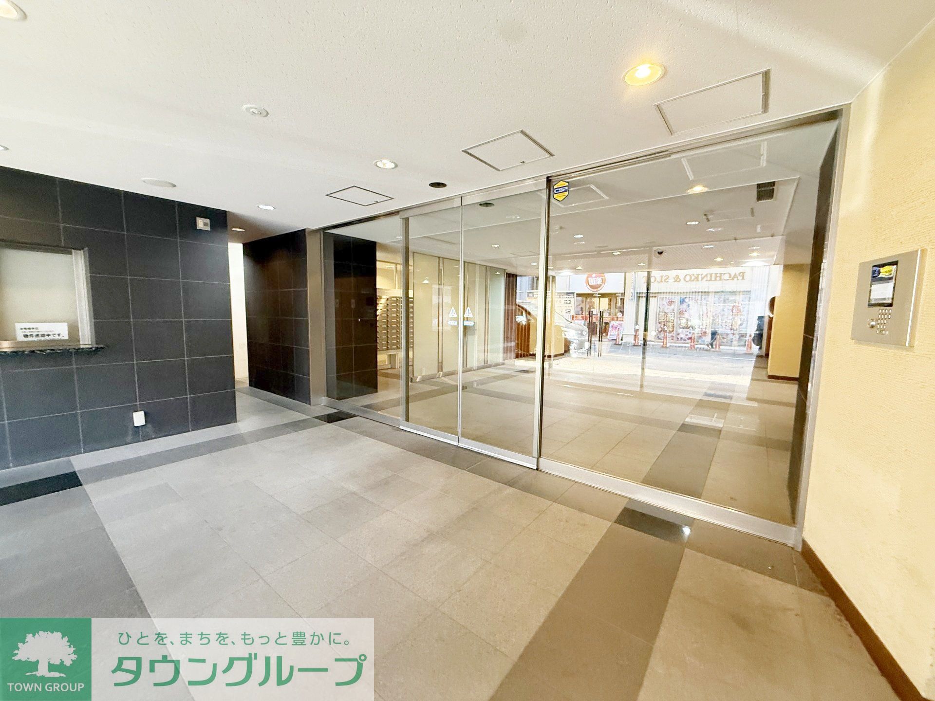 建物エントランス