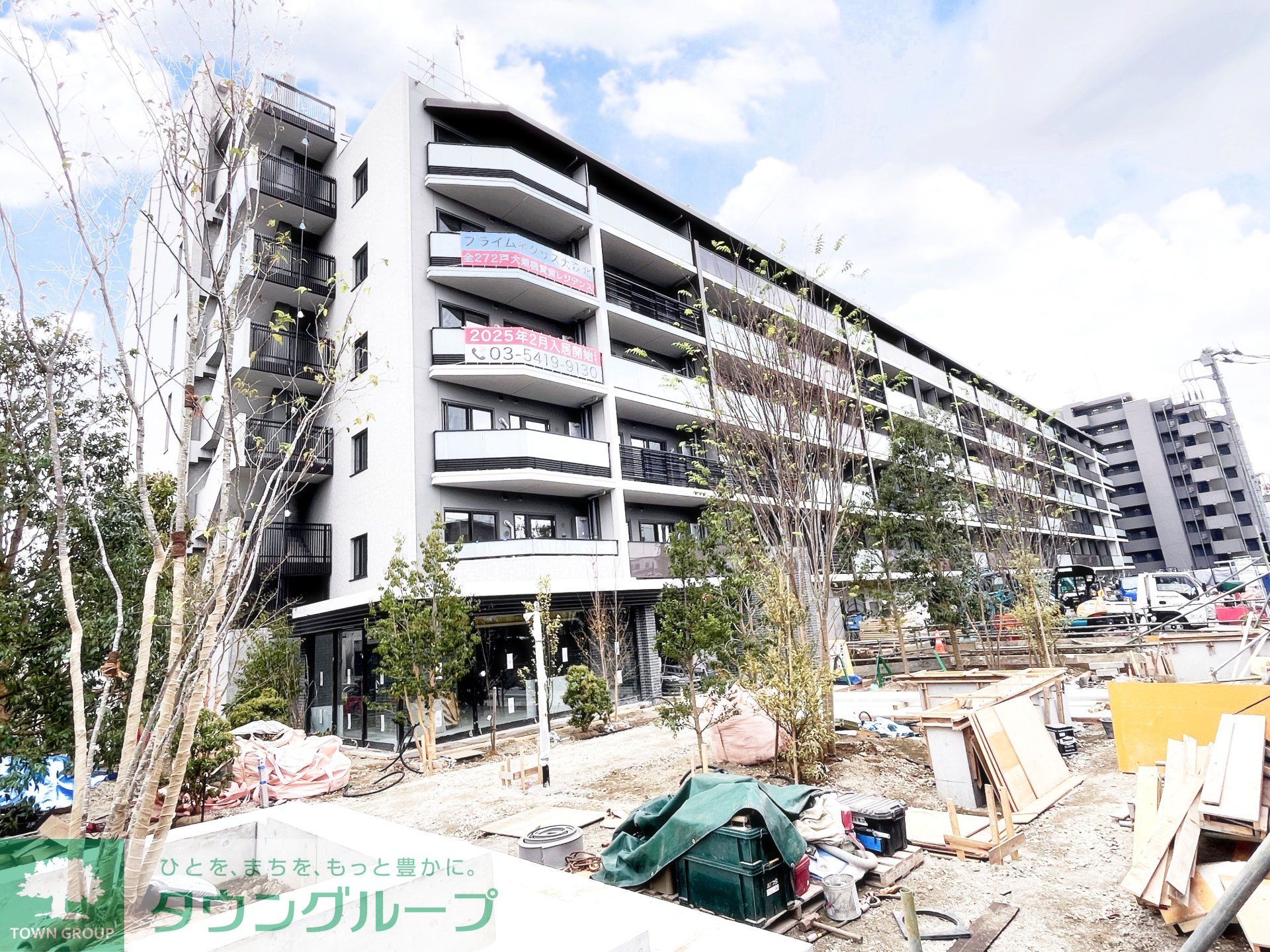 建物エントランス