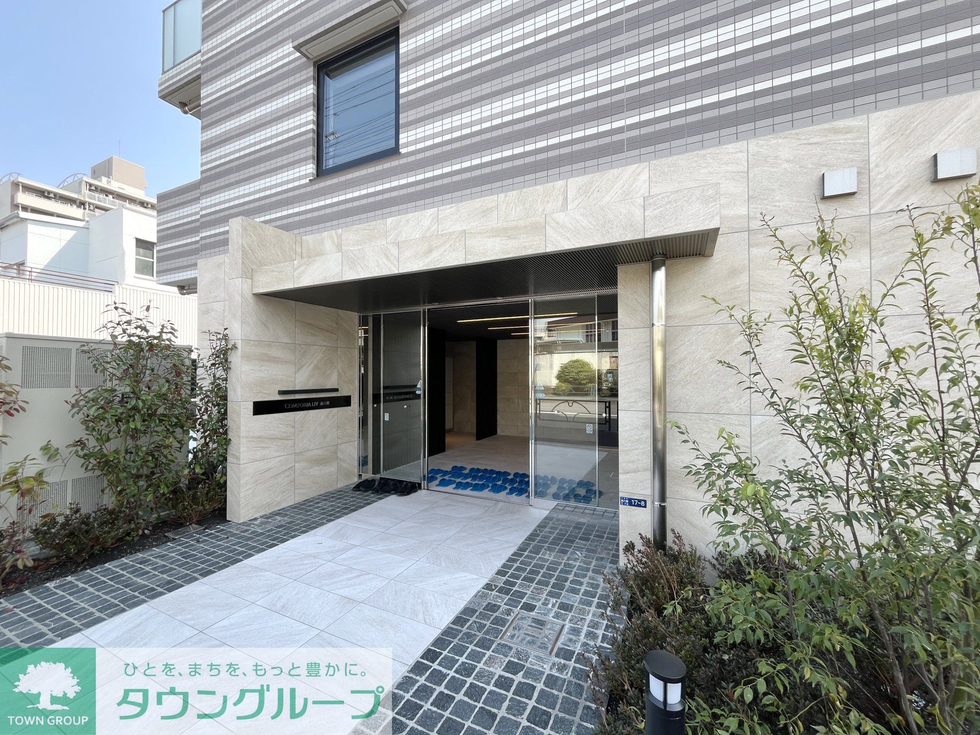 建物エントランス