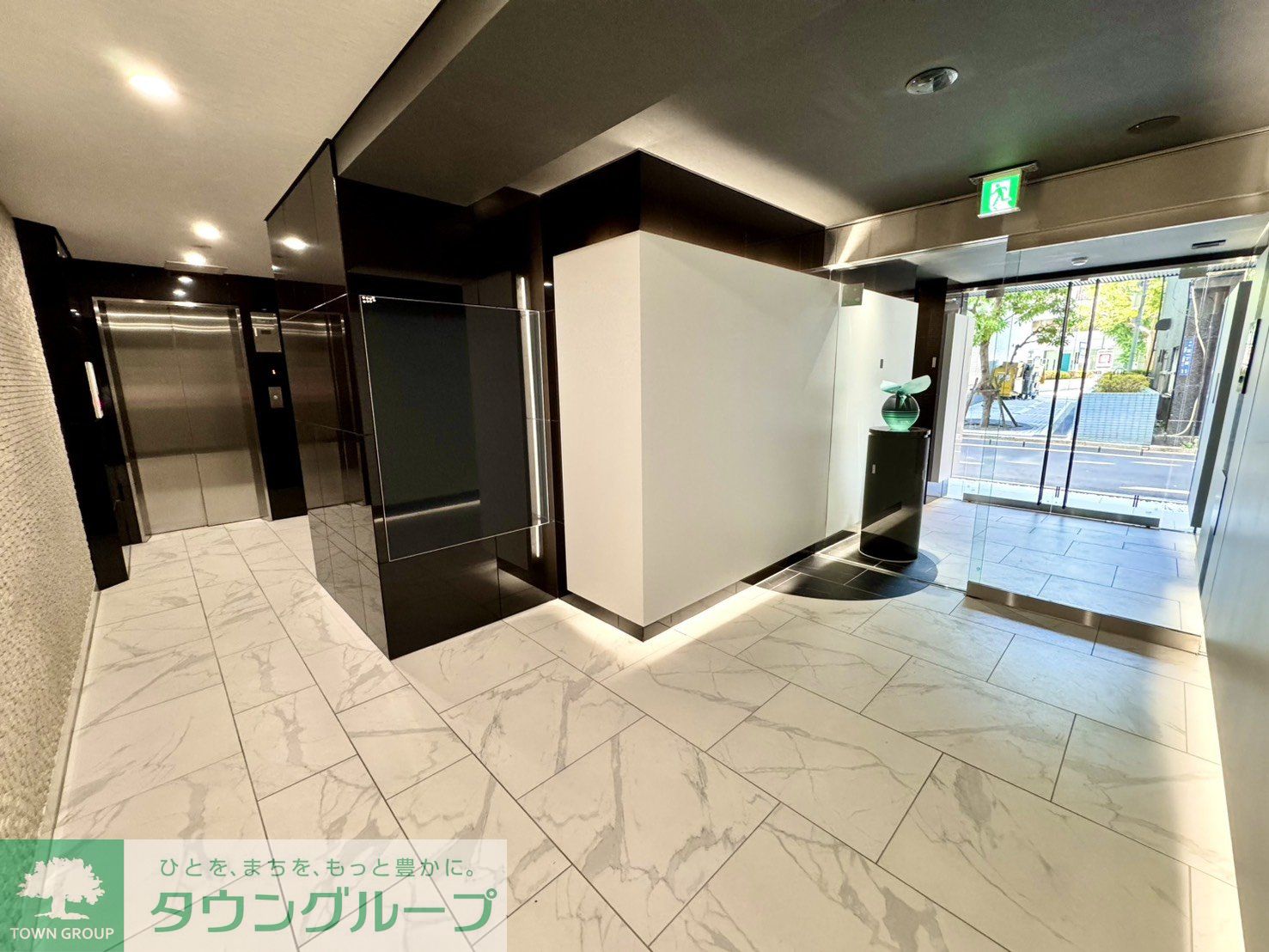 建物エントランス