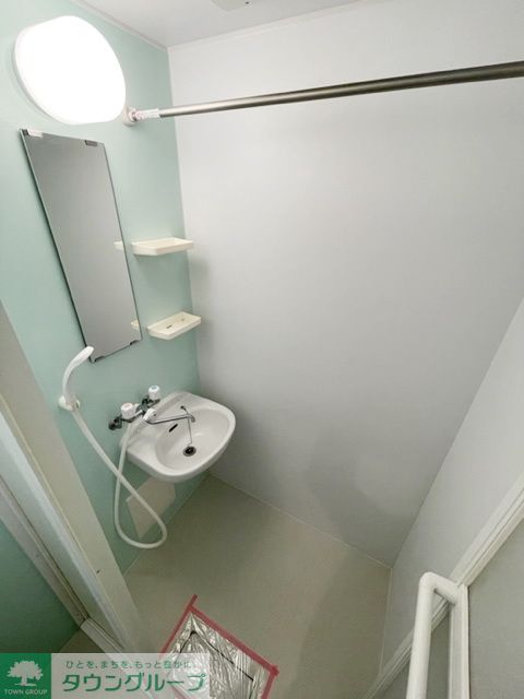 シャワールーム