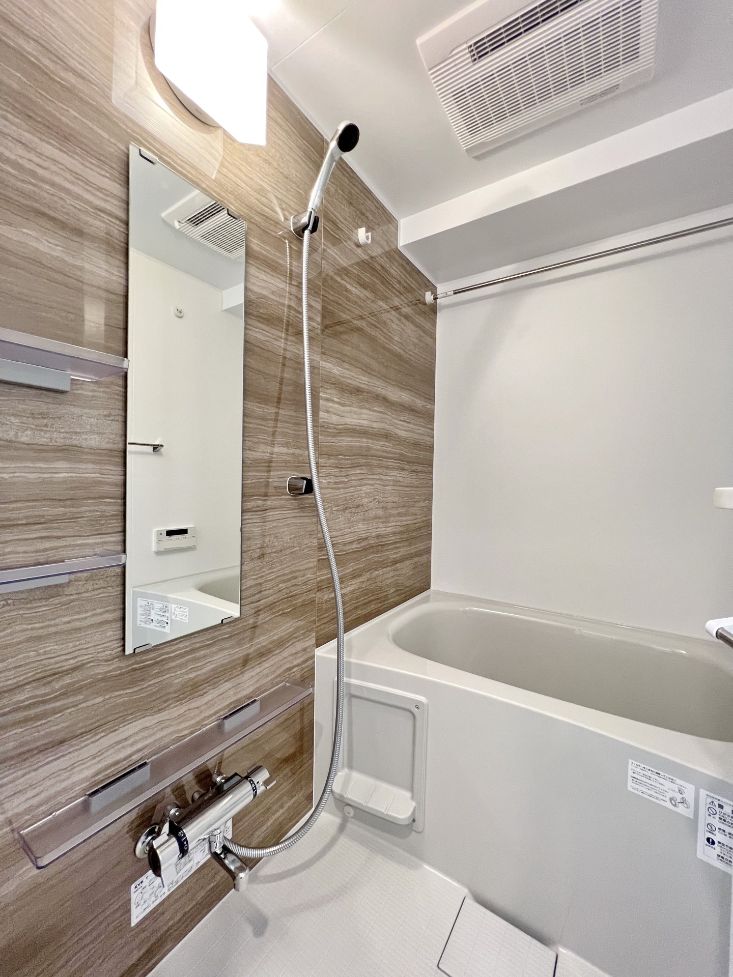 シャワールーム